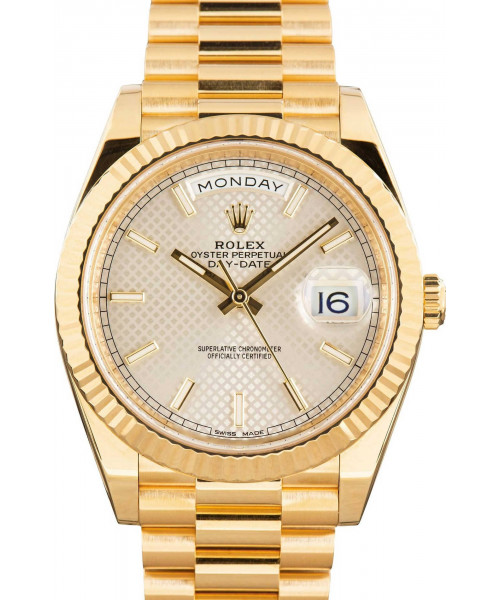 Rolex Day-Date 40 Ref 228238 Silver Diagonal Motif Dial