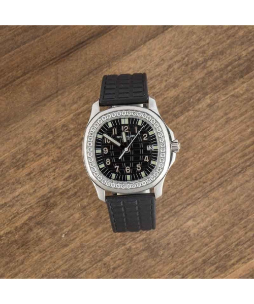 Patek Philippe Aquanaut 5067A Diamond Bezel